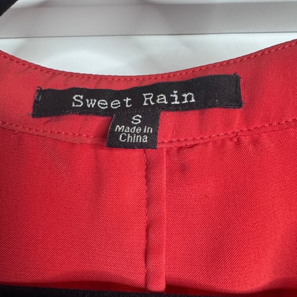 Sweet Rain Women’s Open Front Blouse or Light Jacket Perfect for Spring - Picture 2 of 4